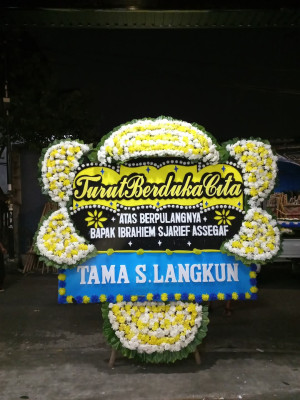 Papan Bunga Duka di Tayuban